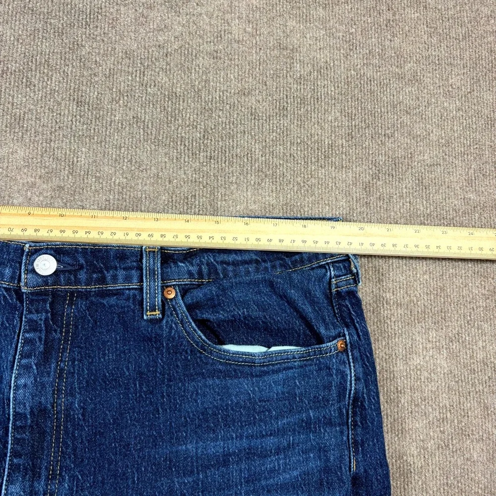 Levi's 505 Jeans Mens 40X30 Blue Denim Straight Leg Medium Wash High Rise Travel